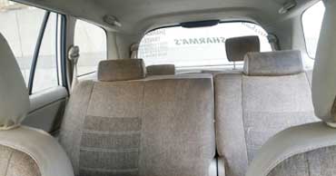 7 seater toyota innova car hire 